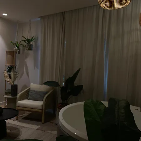 Strasbourg, Bali, Balneo & Sauna Lejlighed Strasbourg