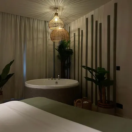 Strasbourg, Sauna, Spa, Bali, évasion Romantique Et Sensuelle Apartamento *