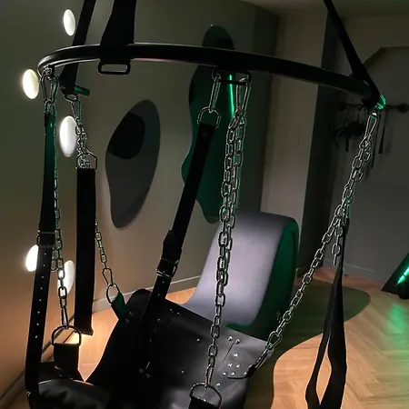 Strasbourg, Bali, Balneo & Sauna 斯特拉斯堡
